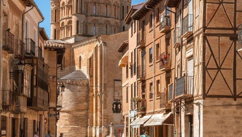 ¡Las mejores excursiones, circuitos y viajes desde Valencia en un mismo lugar!